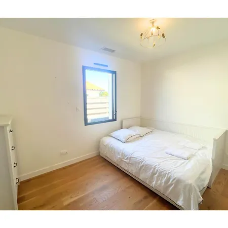 빌라 Maison Calme Biscarosse Avec Piscine - 10 Min