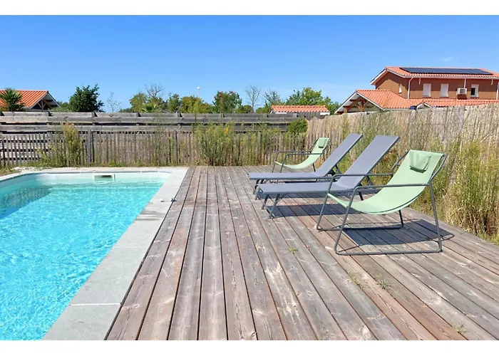 Maison Calme Biscarosse Avec Piscine - 10 Min فيلة