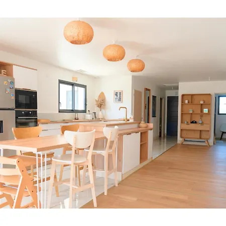 Maison Calme Biscarosse Avec Piscine - 10 Min Vila *