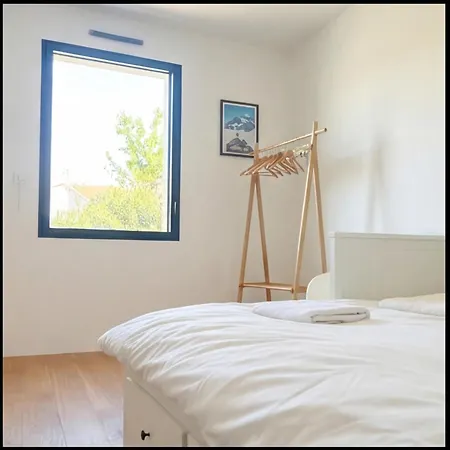 Maison Calme Biscarosse Avec Piscine - 10 Min Vila