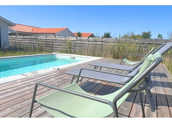 Maison Calme Biscarosse Avec Piscine - 10 Min * 比斯卡罗斯