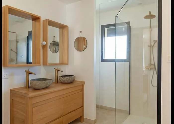 Maison Calme Biscarosse Avec Piscine - 10 Min 别墅